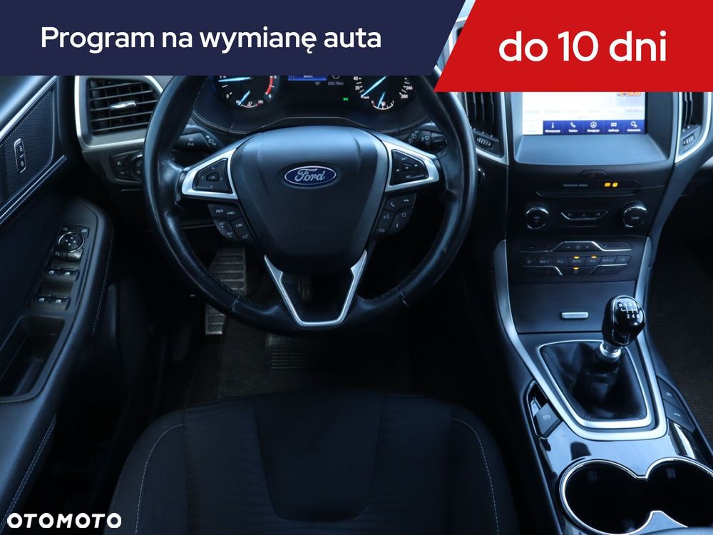 Ford S-Max - 9