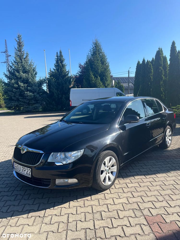 Skoda Superb 2.0 TDI Ambition - 1