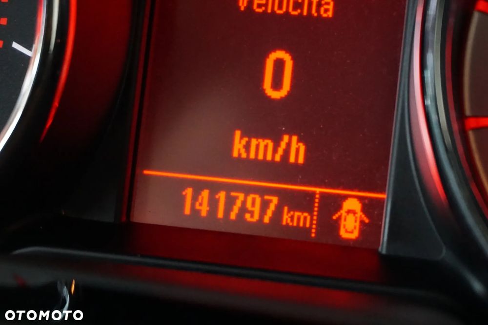 Opel Adam 1.4 - 31