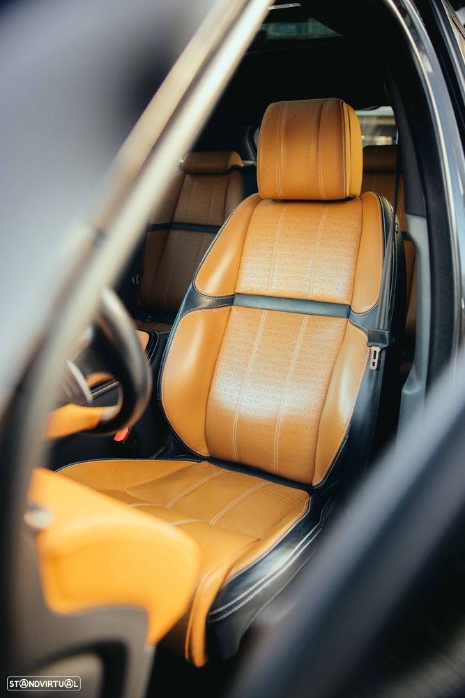 Land Rover Range Rover Velar 3.0 D R-Dynamic SE - 6