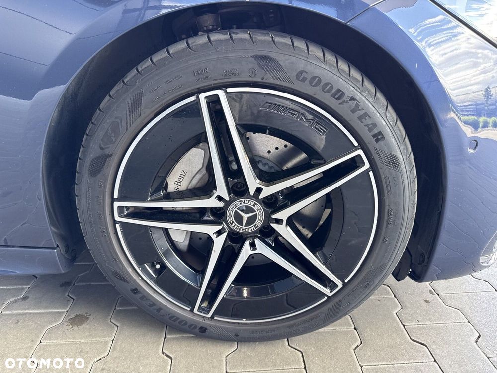 Mercedes-Benz Klasa C 220 d mHEV 4-Matic AMG - 17