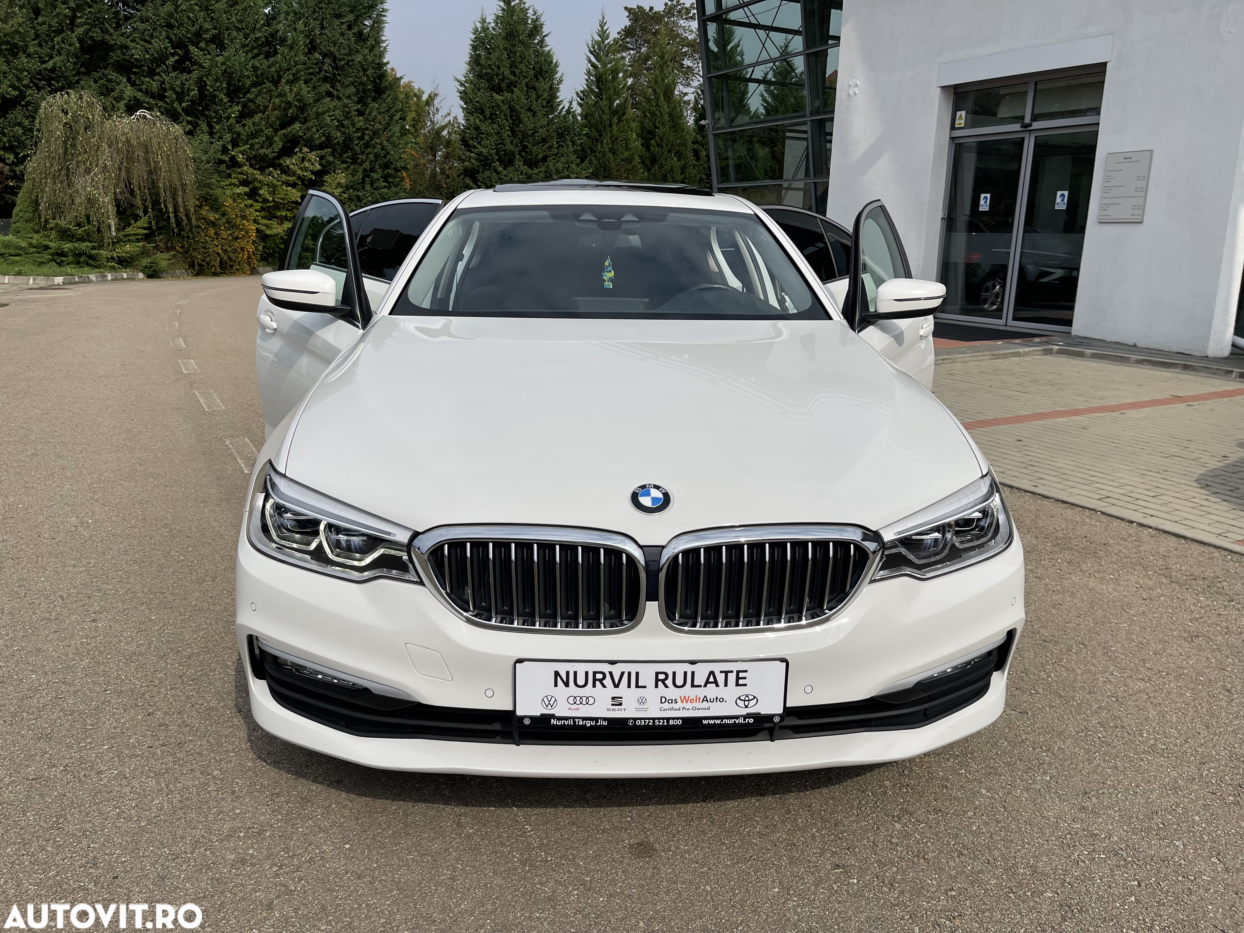 BMW Seria 5 520d AT - 5