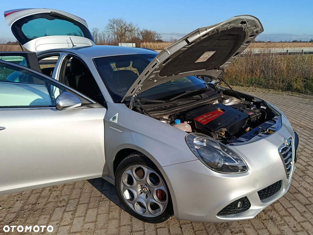 Alfa Romeo Giulietta 1.8 TBi 16V Quadrifoglio Verde - 13