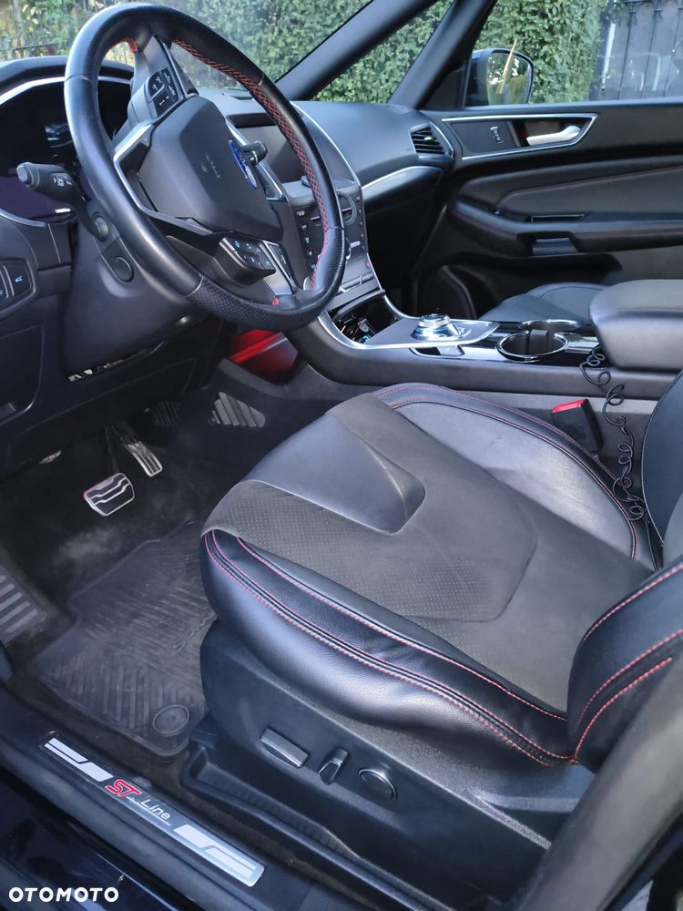 Ford S-Max 2.0 EcoBlue Twin-Turbo ST-Line - 25