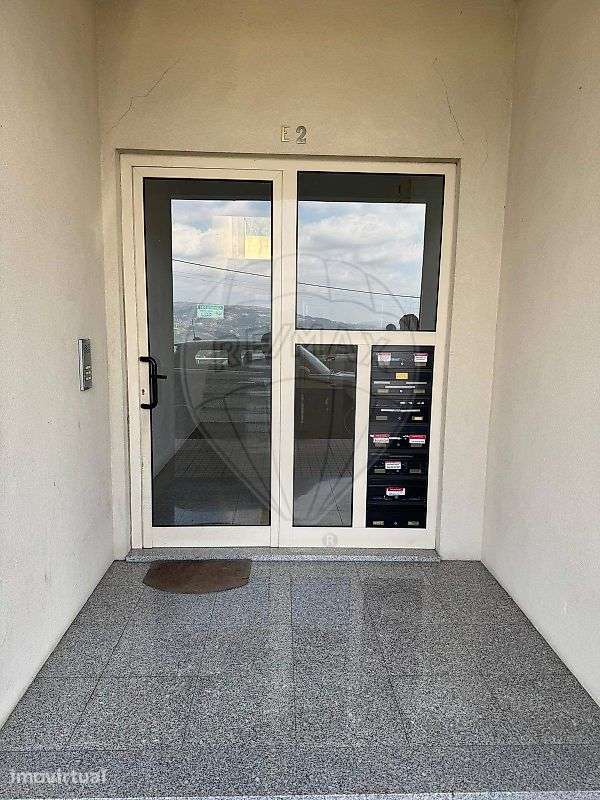 Apartamento T2 para venda - Grande imagem: 2/14