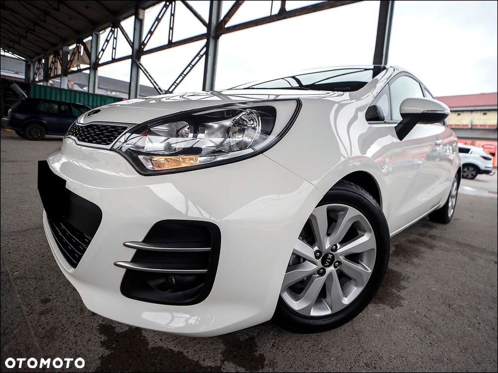 Kia Rio 1.2 Dream Team Edition - 5