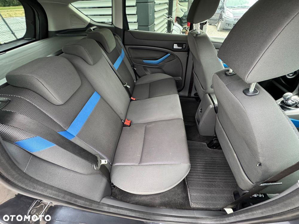 Ford Kuga 2.0 TDCi Titanium - 18