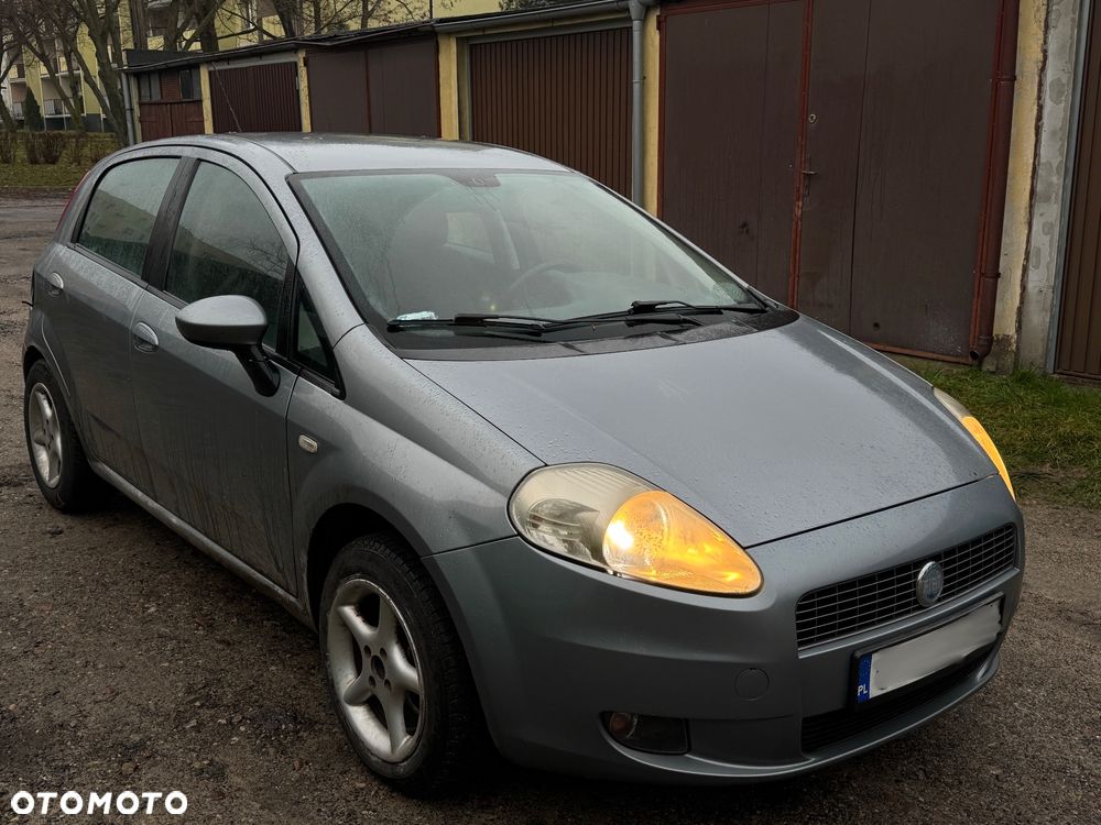 Fiat Punto 1.2 16V Emotion - 2
