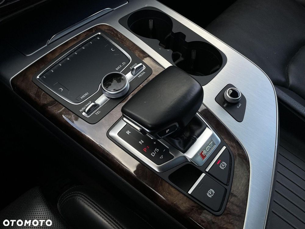Audi Q7 - 27