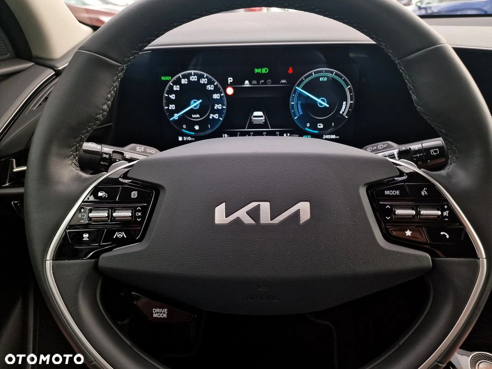 Kia Niro 1.6 GDI Hybrid L Business Line - 28