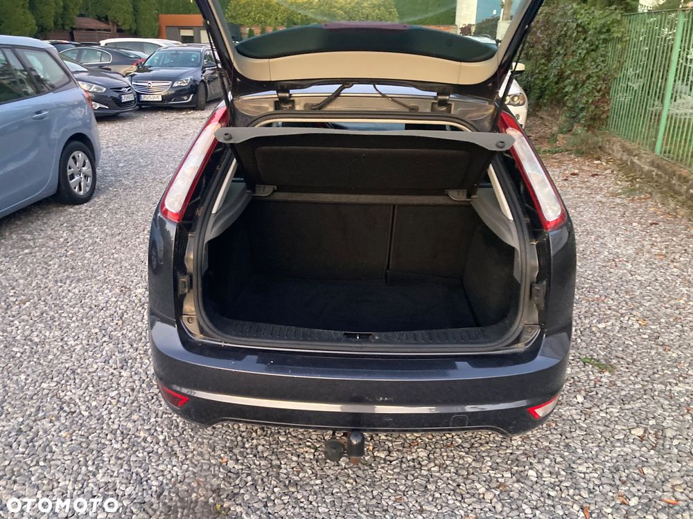 Ford Focus 1.6 16V Ambiente - 9