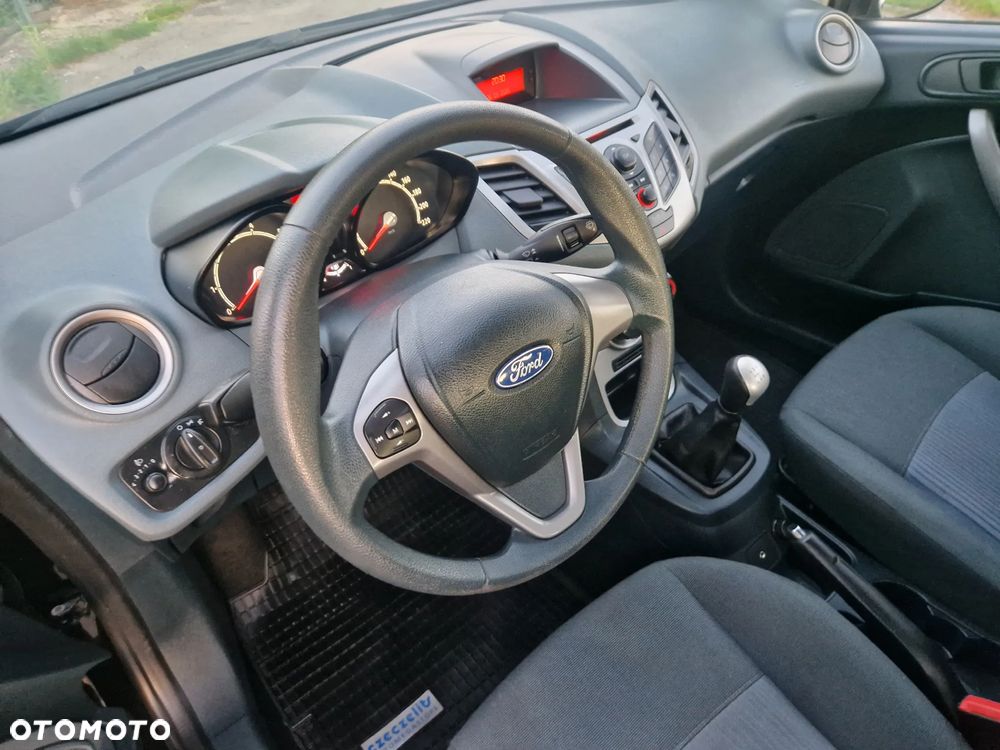 Ford Fiesta 1.25 Trend - 5