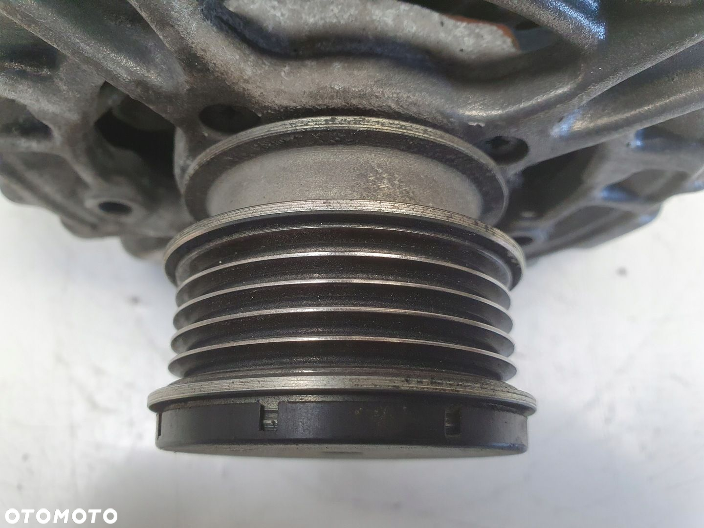Volvo S60 II V60 2.0 D3 ALTERNATOR - 7