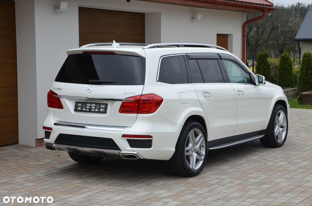 Mercedes-Benz GL 500 4Matic (BlueEFFICIENCY) 7G-TRONIC - 5