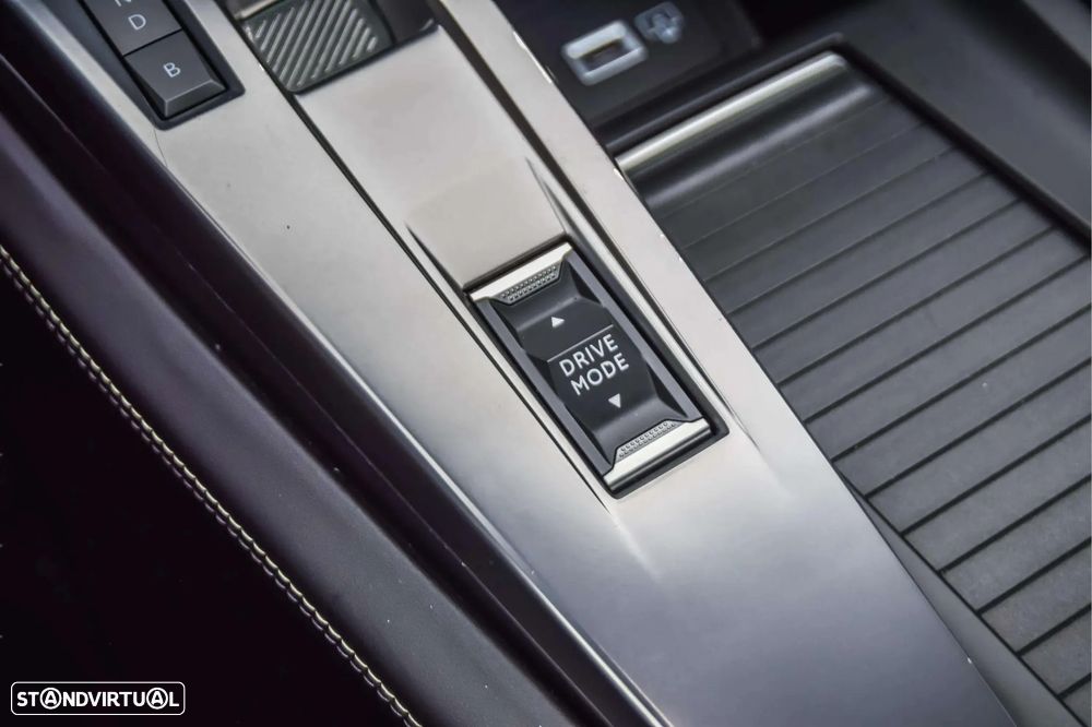 Peugeot 408 1.6 Hybrid GT e-EAT8 - 21