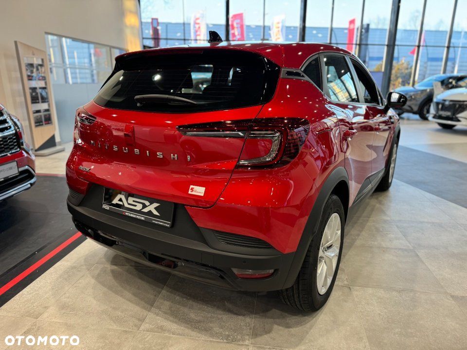 Mitsubishi ASX - 4