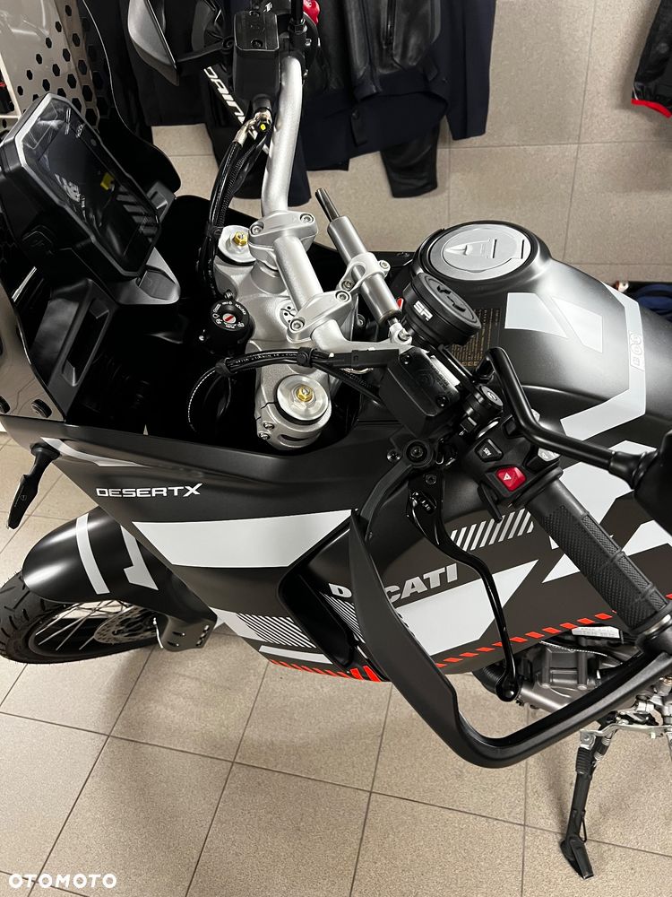Ducati DesertX - 17