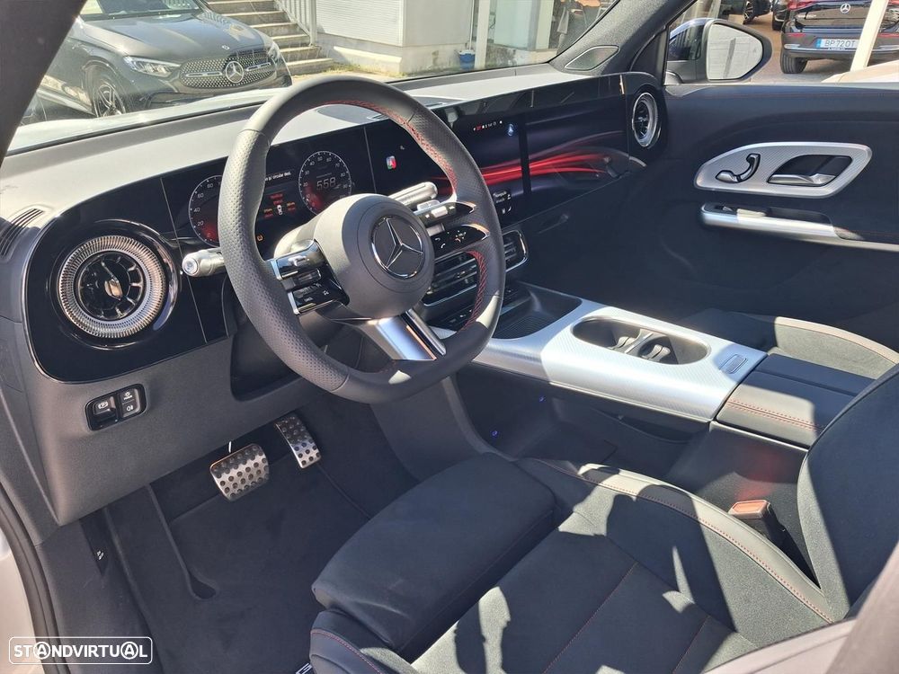 Mercedes-Benz GLB 250+ EQ - 11