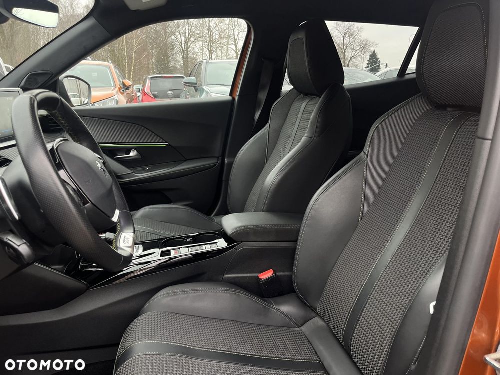 Peugeot 2008 1.2 PureTech GT Line S&S EAT8 - 18