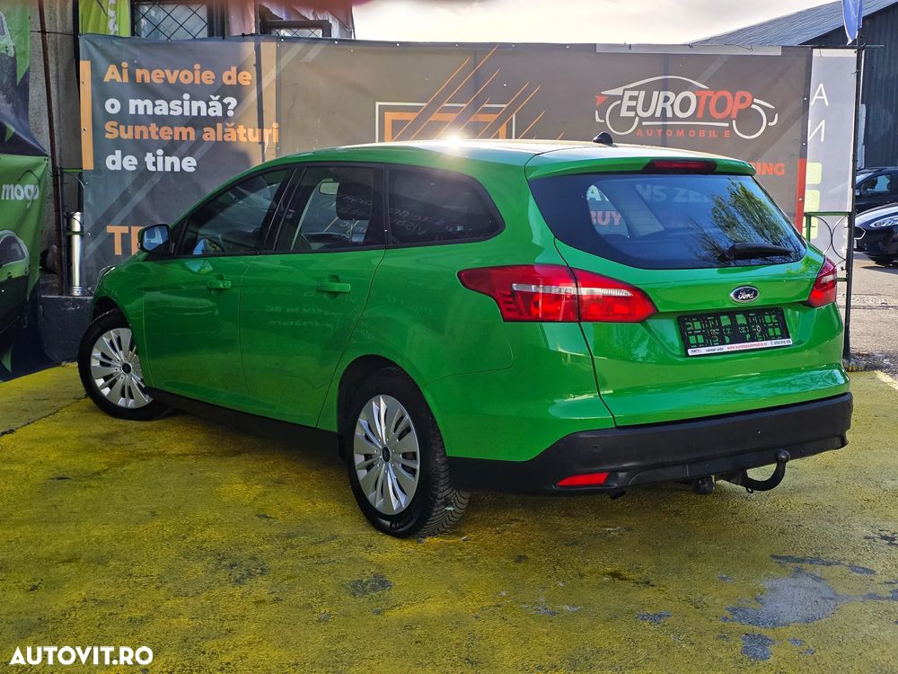 Ford Focus 1.0 EcoBoost Titanium - 9