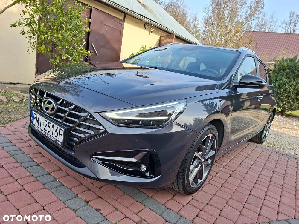 Hyundai i30 1.0 T-GDI DCT Connect & Go - 1