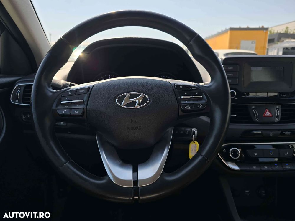 Hyundai i30 - 15