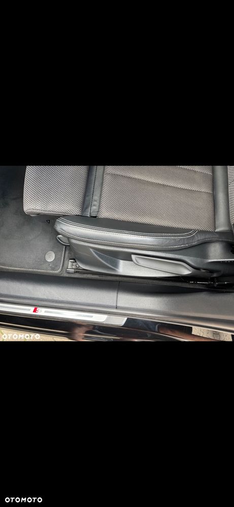 Audi A4 Avant 40 TFSI S tronic S line - 15