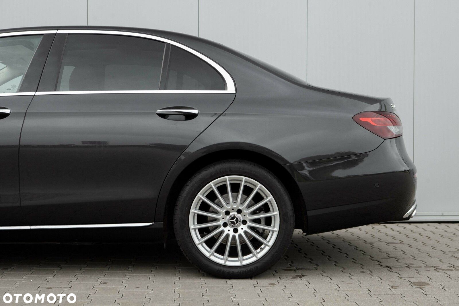 Mercedes-Benz Klasa E - 10
