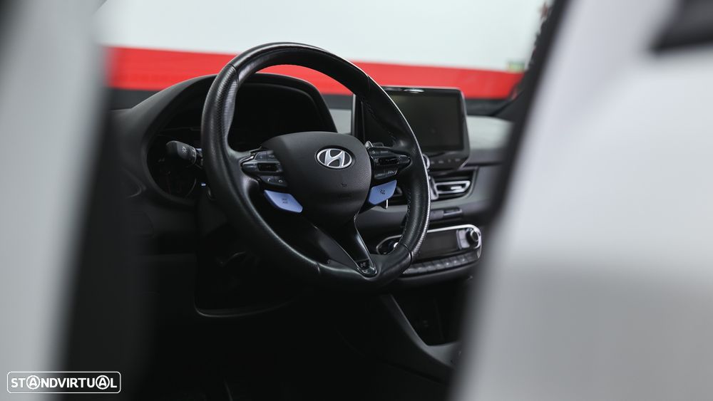Hyundai i30 N 2.0 T-GDi Pack Performance 8DCT - 51