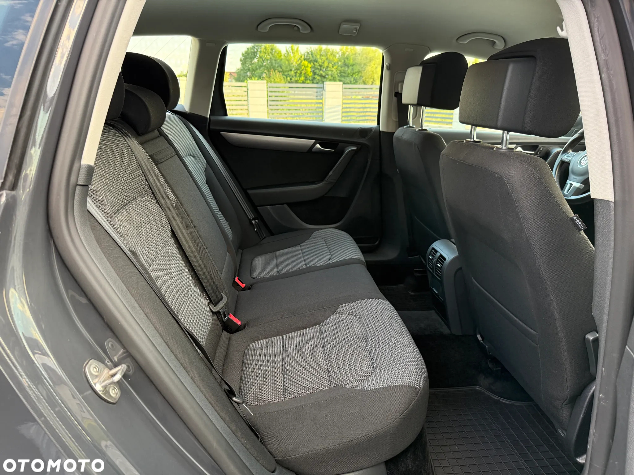 Volkswagen Passat 2.0 TDI Comfortline DSG - 16