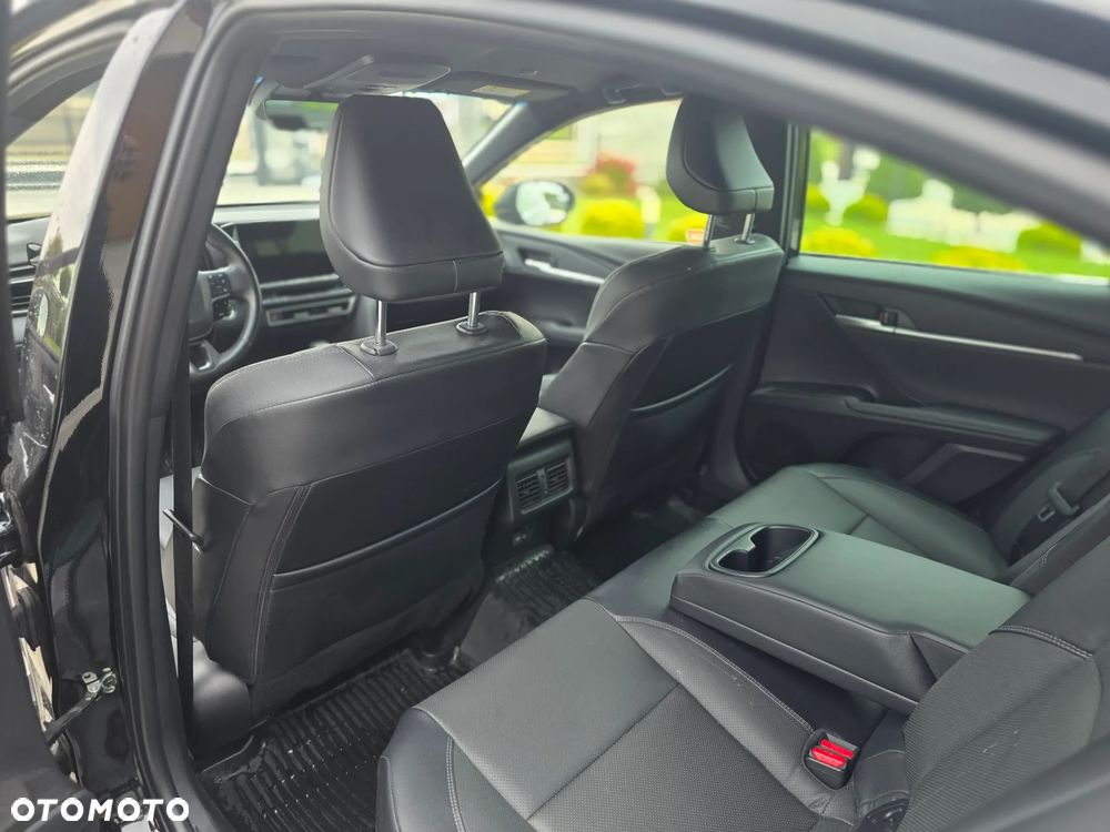 Toyota Camry 2.5 Hybrid Prestige CVT - 13
