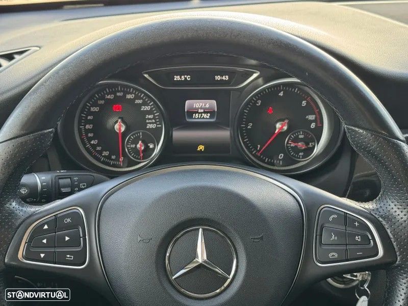 Mercedes-Benz CLA 180 d Shooting Brake Fleet Pack Plus - 10