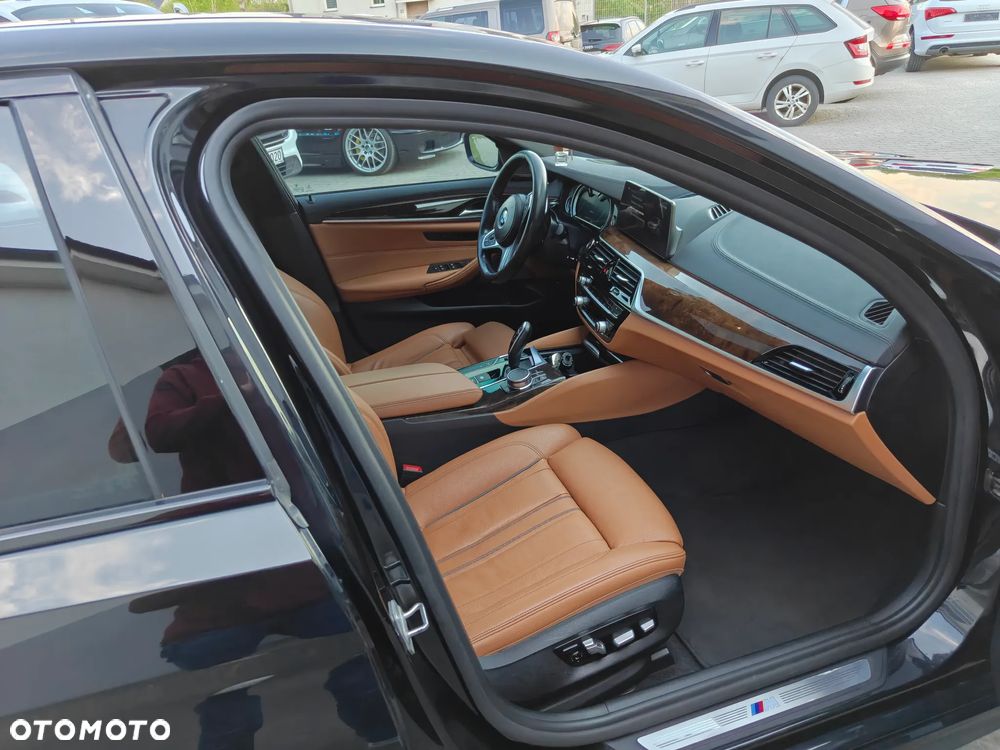 BMW Seria 5 530e iPerformance - 30