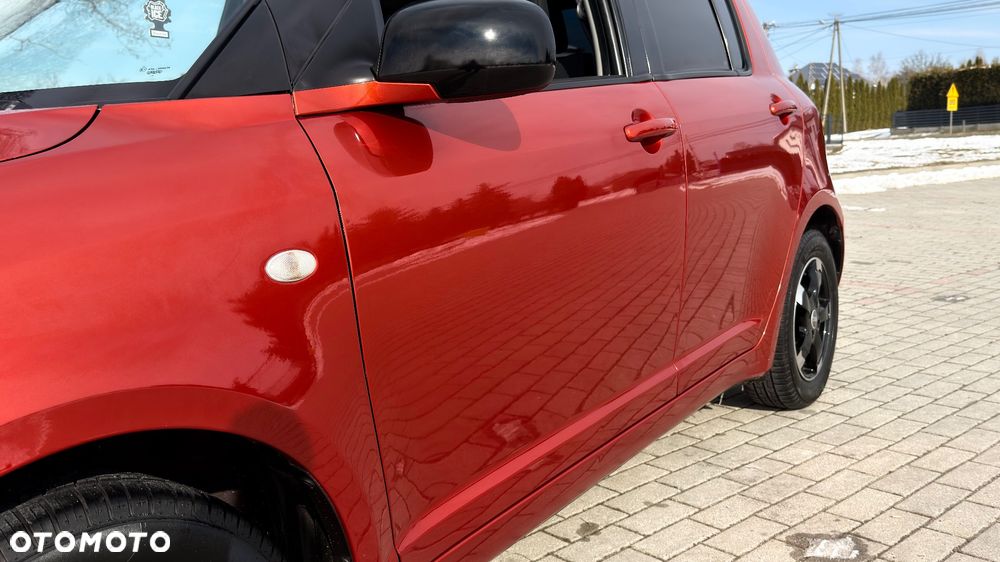 Suzuki Swift 1.3 Limited 25 - 21