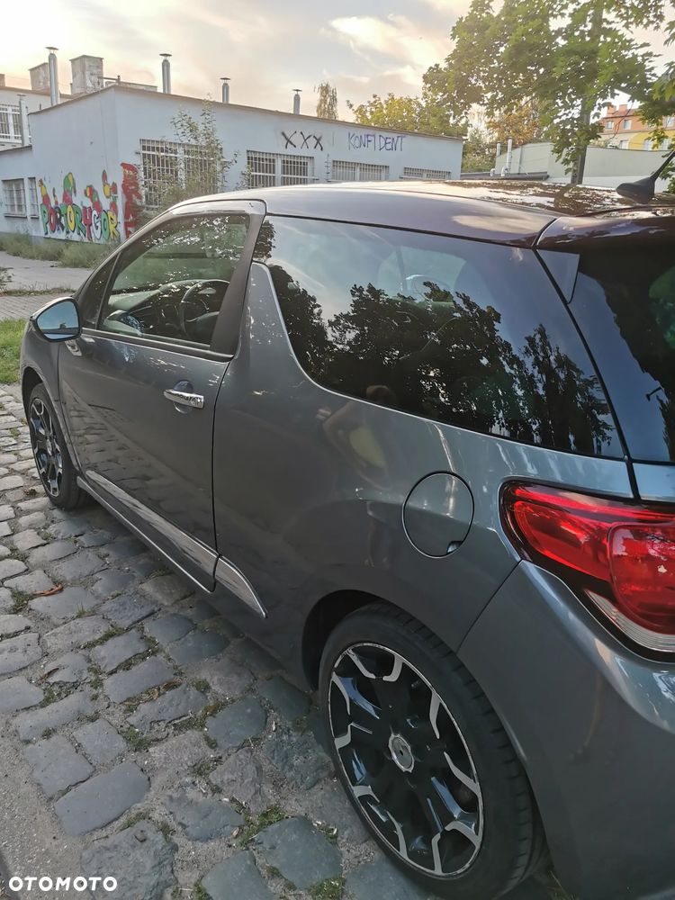 Citroën DS3 1.6 THP Ultra Prestige - 21