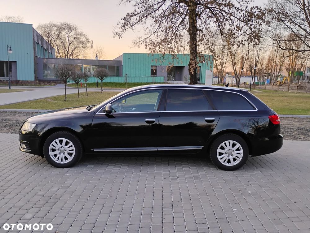 Audi A6 Avant 2.7 TDI DPF multitronic - 14