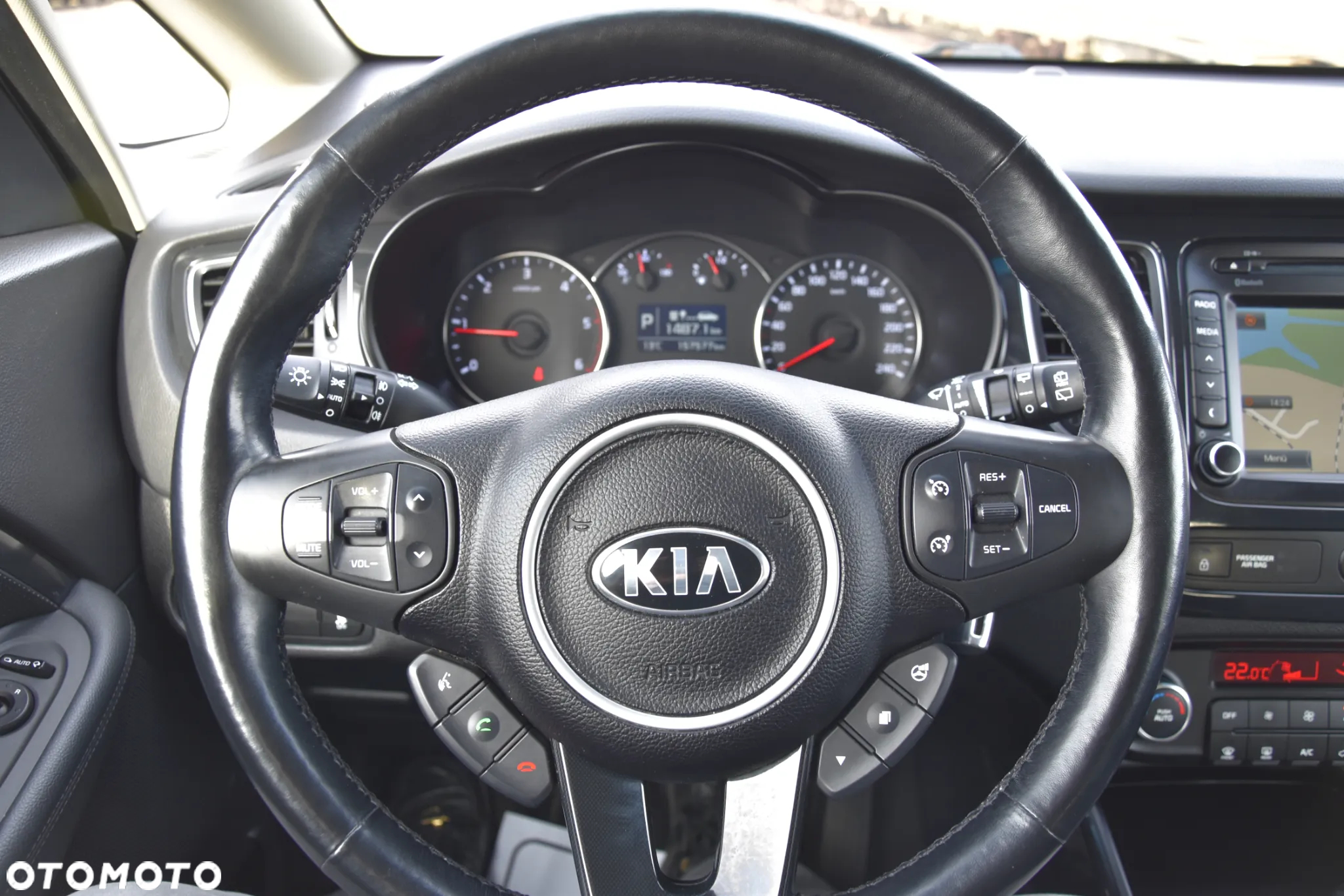 Kia Carens 1.7 CRDi Business Line 7os 7DCT - 21