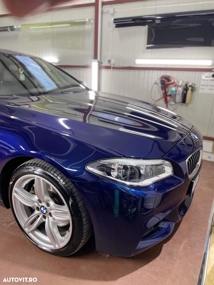 BMW Seria 5 525d xDrive AT - 9