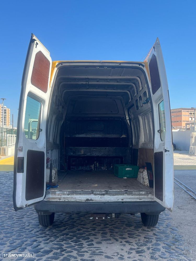 Ford Transit - 4