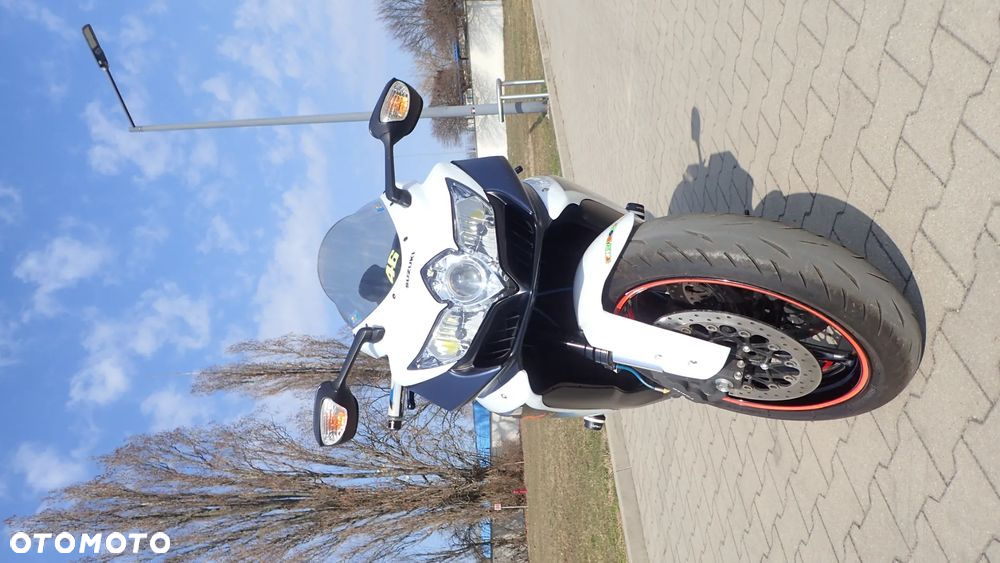 Suzuki GSX-R - 8
