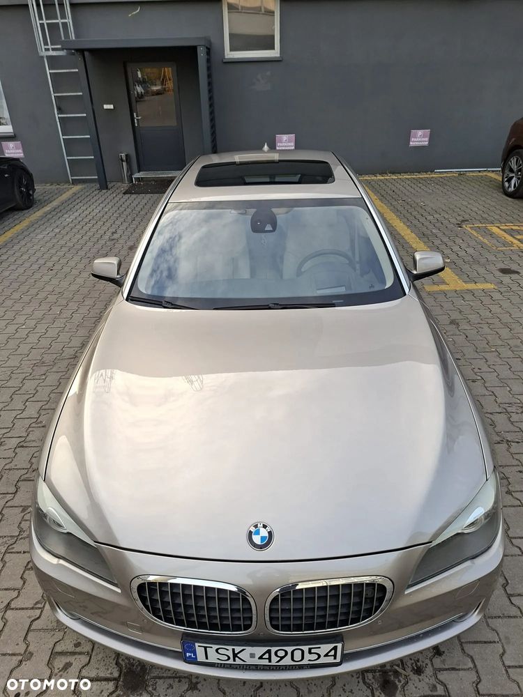 BMW Seria 7 760i L - 22