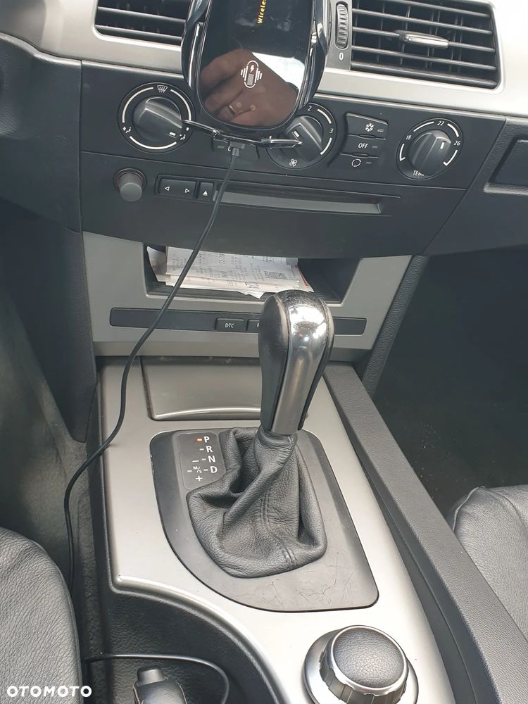 BMW Seria 5 520d - 8