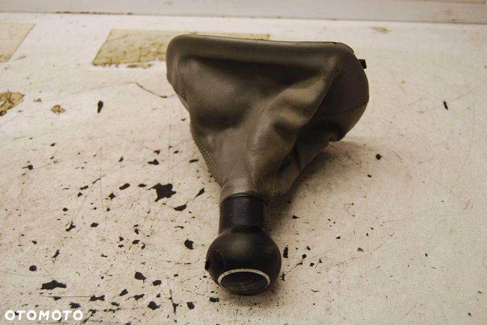 MIESZEK GAŁKA ZMIANY BIEGÓW VW GOLF IV BORA PASSAT B5 - 16