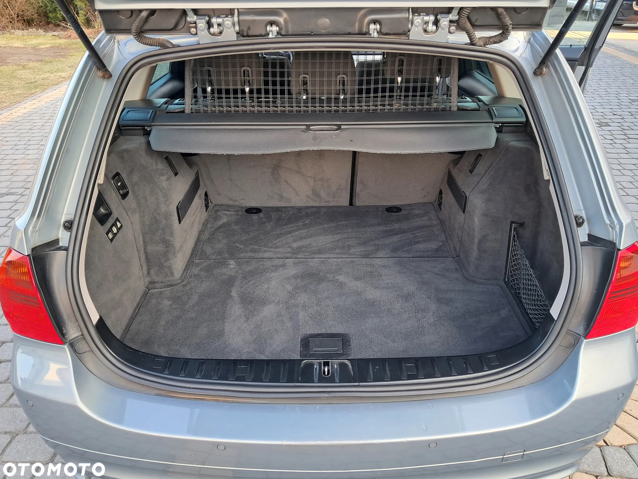 BMW Seria 3 - 27