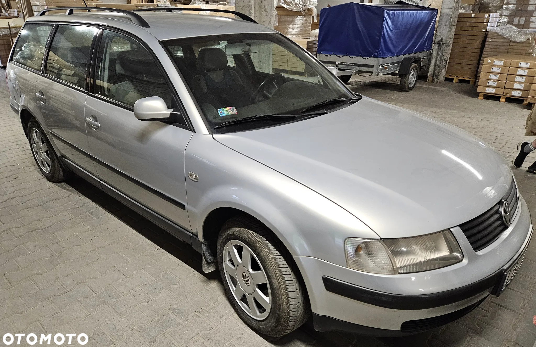 Volkswagen Passat - 11