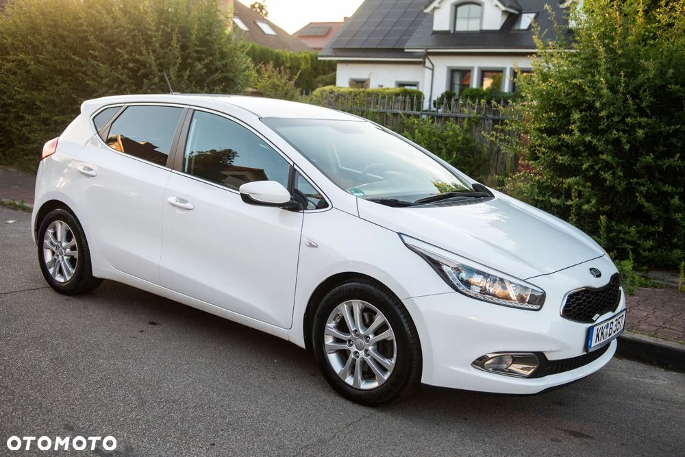 Kia Ceed 1.4 CVVT Vision - 3
