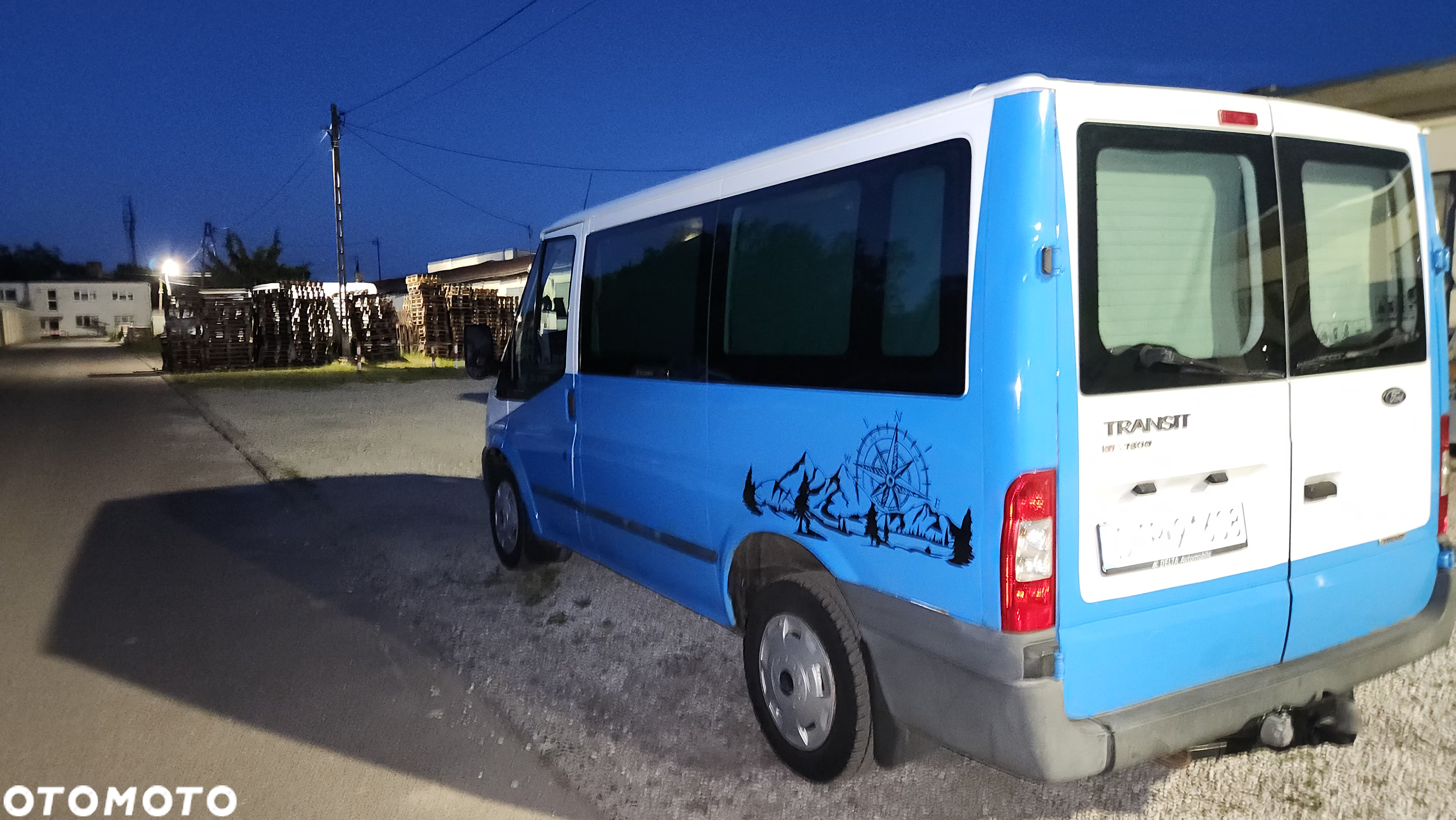 Ford Transit 350 L5 RWD Trend - 19