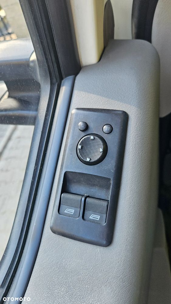 Volkswagen T4 Karman - 15