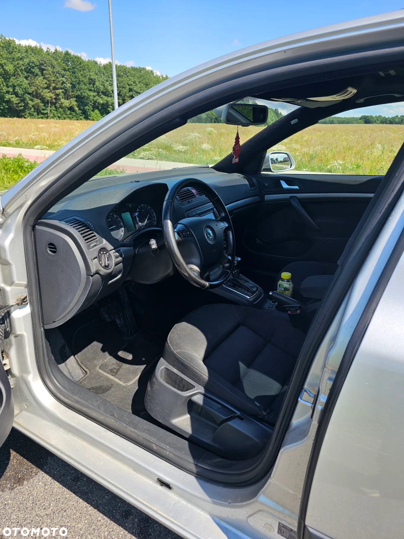 Skoda Octavia 2.0 TDI Ambiente DSG - 16
