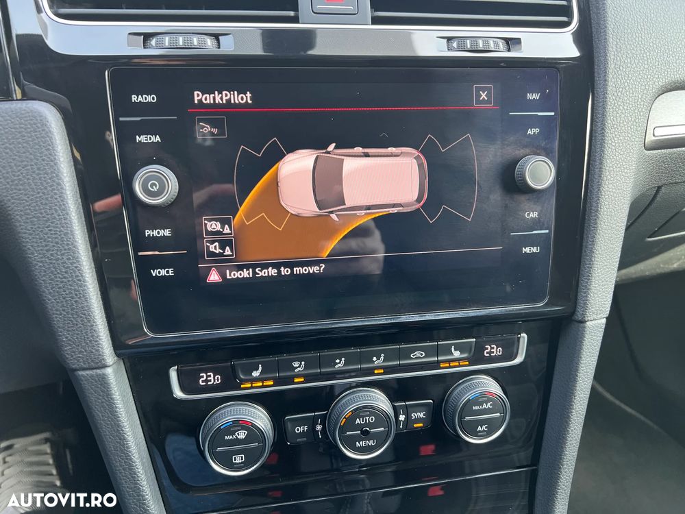 Volkswagen Golf GTD 2.0 TDI SCR DSG - 9